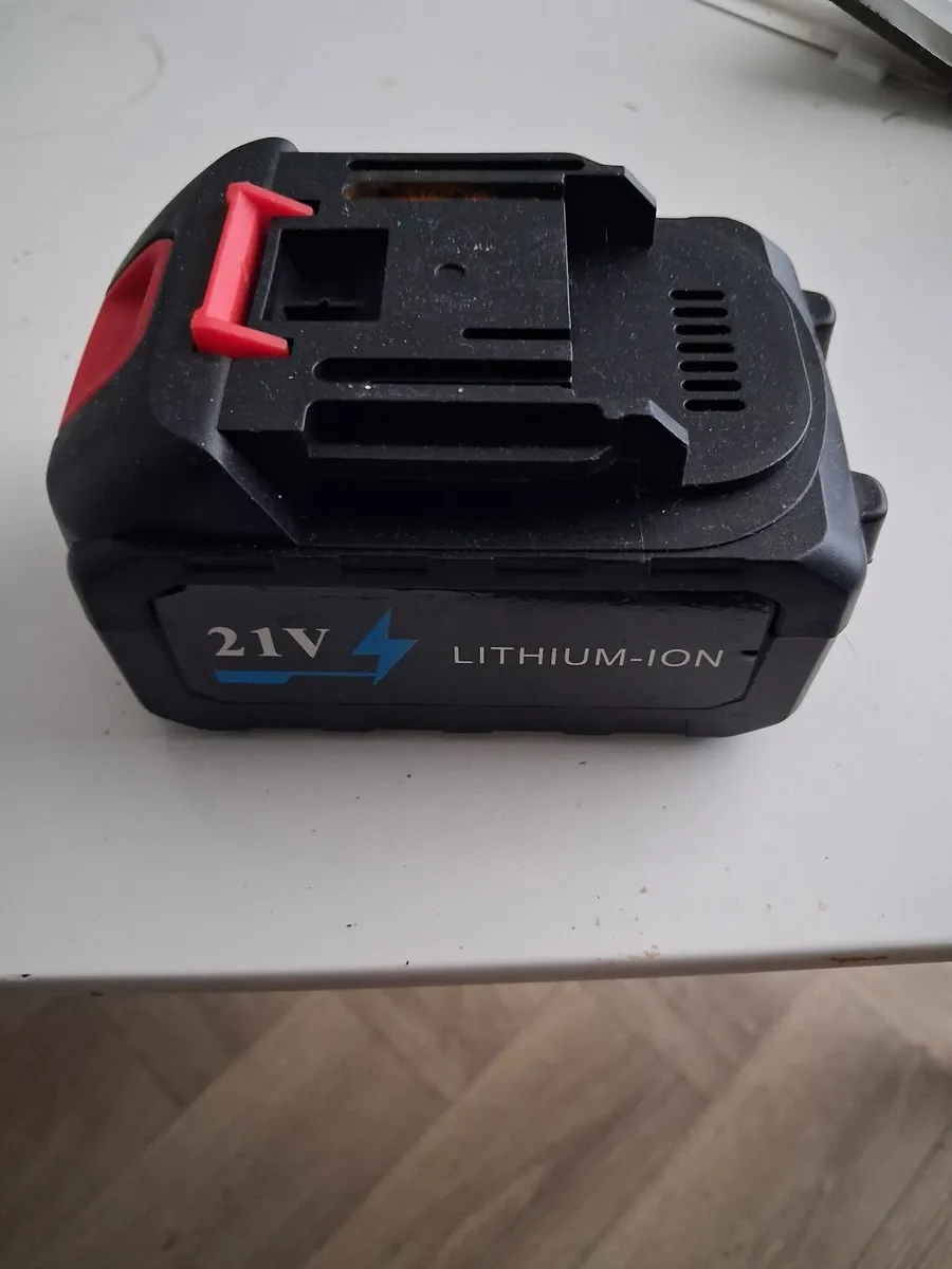 2 x Li-on 21v Lithium Batteries - Image 1