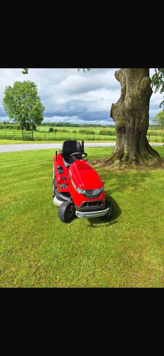 Ride on lawn mower - Image 4