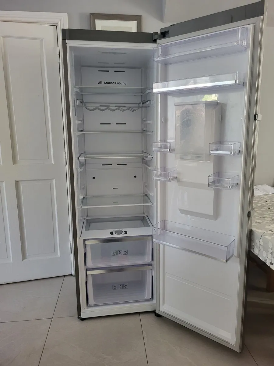 Fridge - Image 1