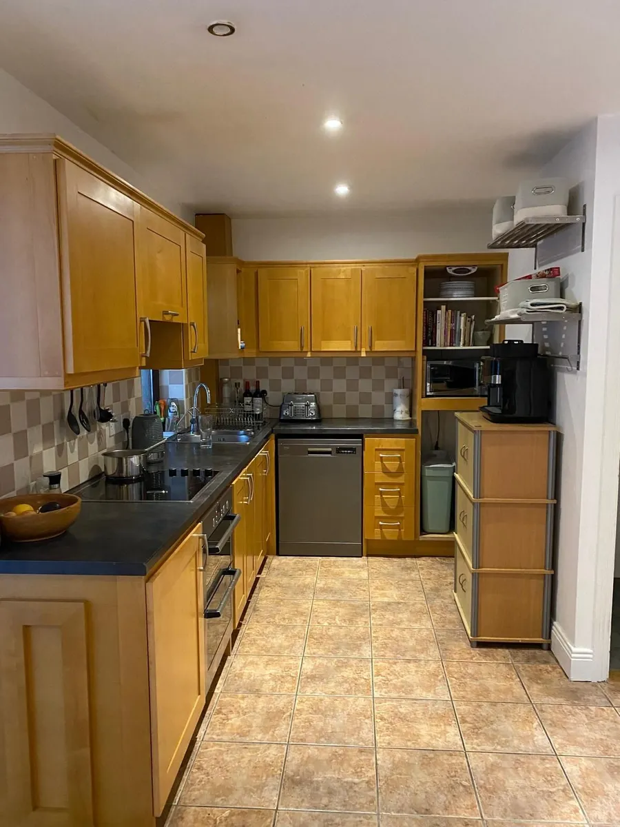 Kitchen units - Image 2