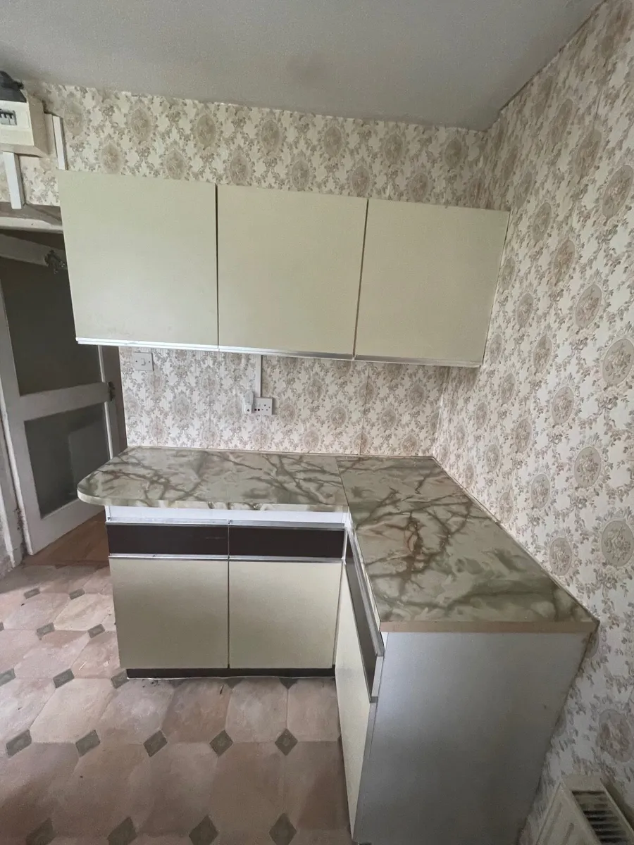 Kitchen - Image 2