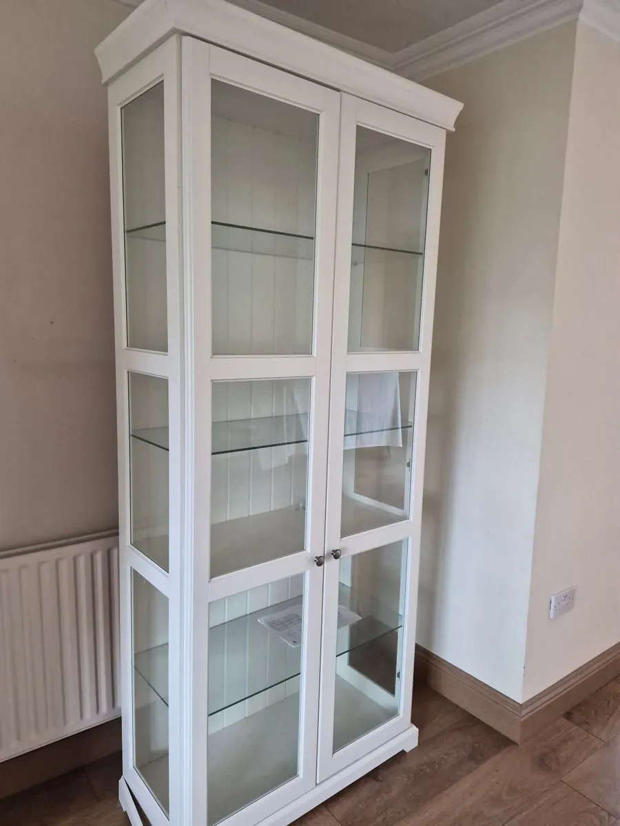 Glass cabinet - Image 1