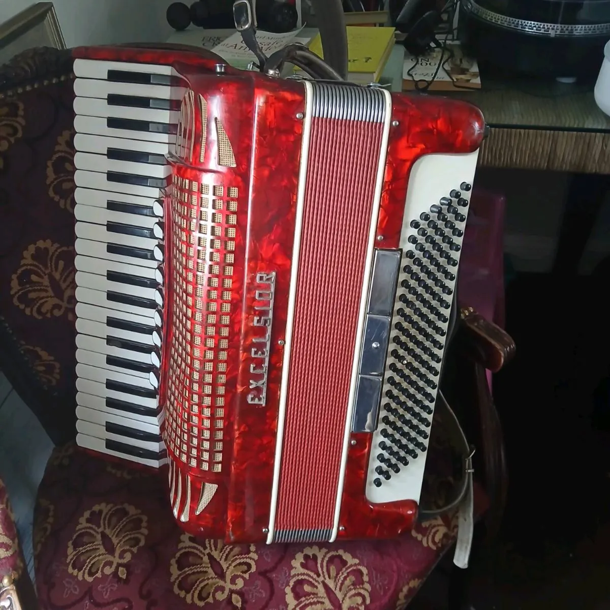 Piano according - Image 2
