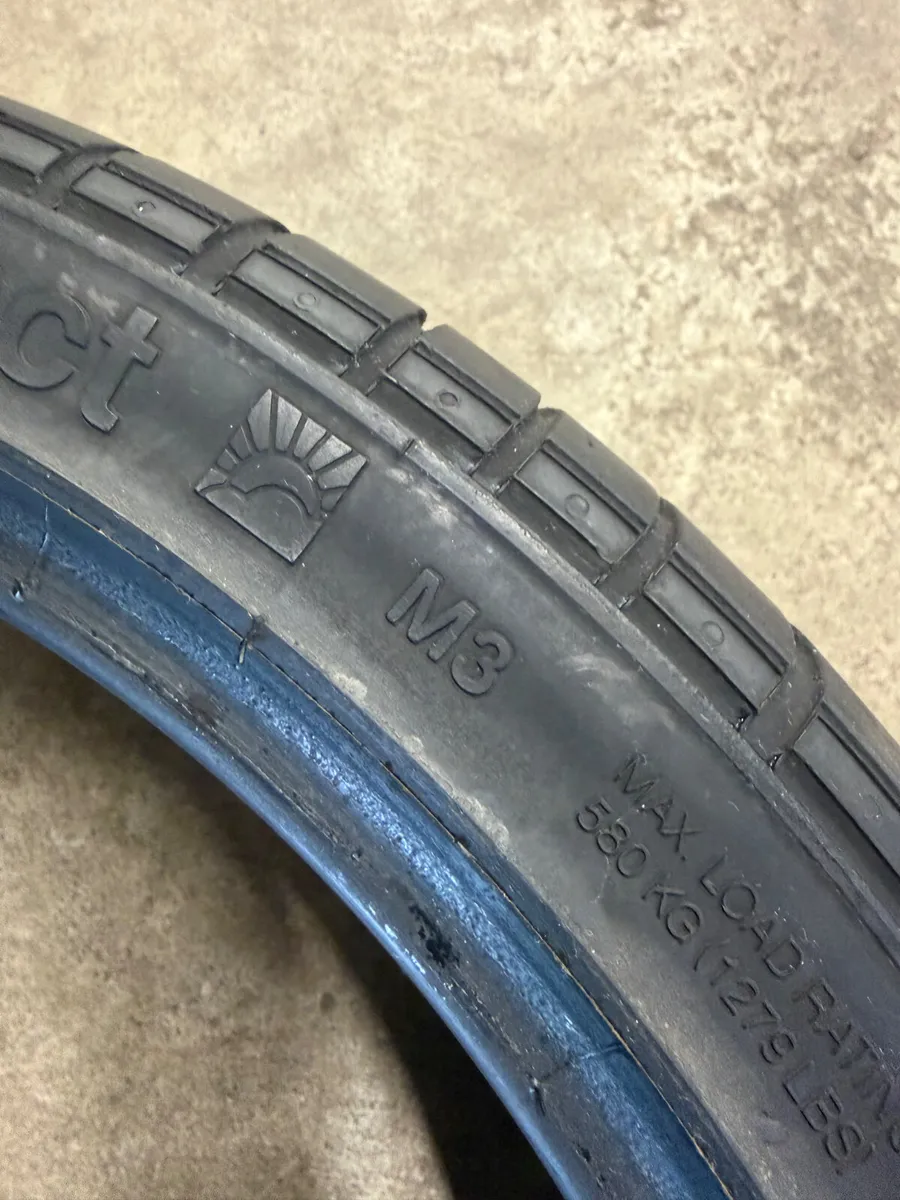 TYRE         225 / 40 ZR 19 - Image 4