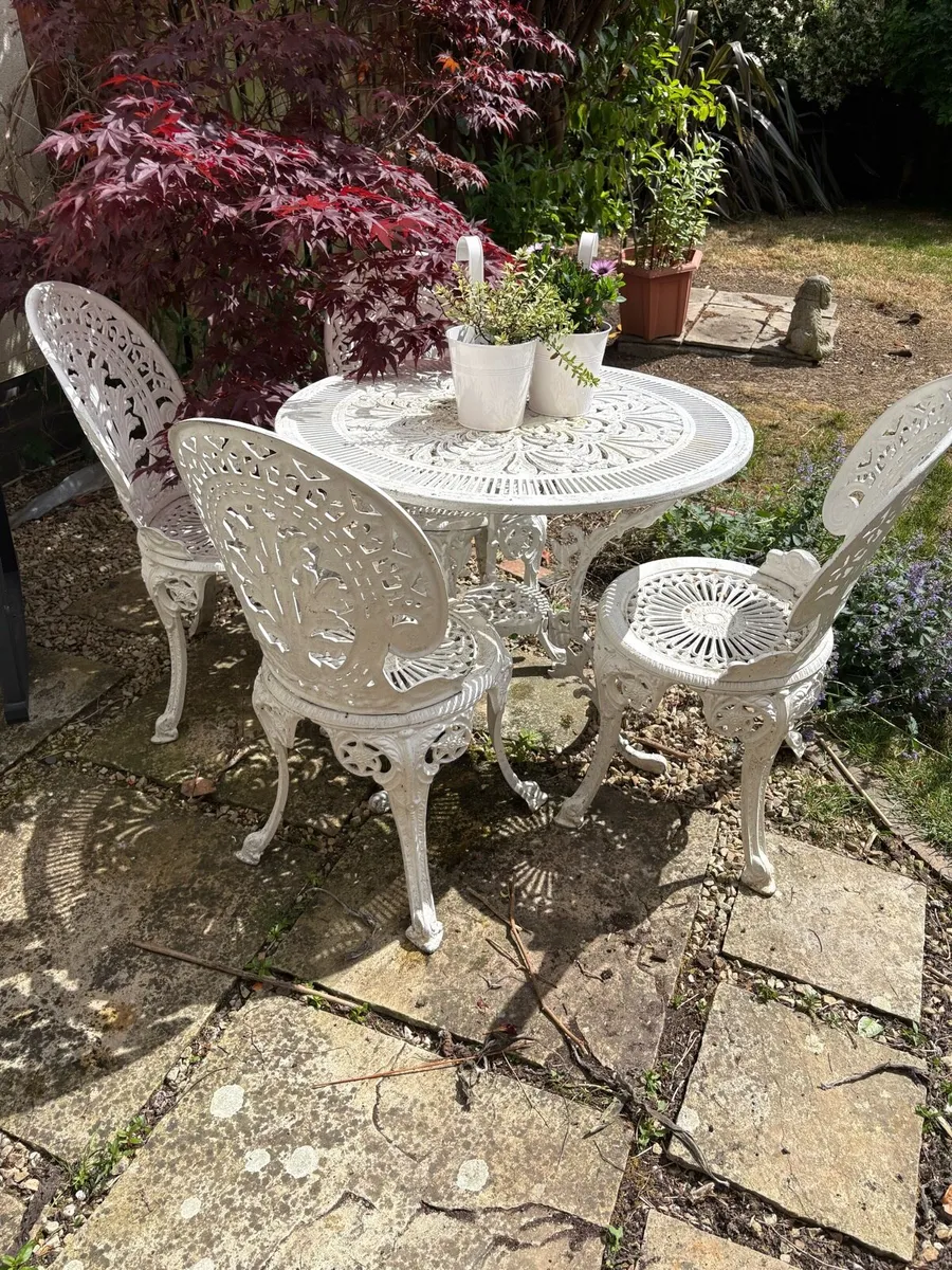 Vintage Cast Iron/Aluminium Garden Dining Set - Image 1