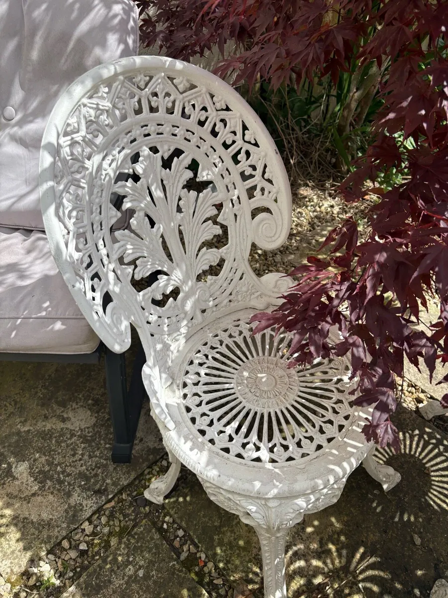 Vintage Cast Iron/Aluminium Garden Dining Set - Image 3