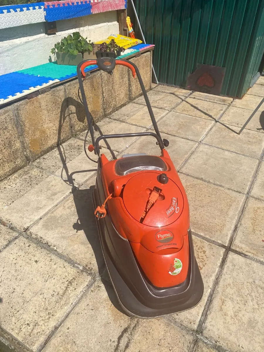 Lawnmower - Electric - Image 1