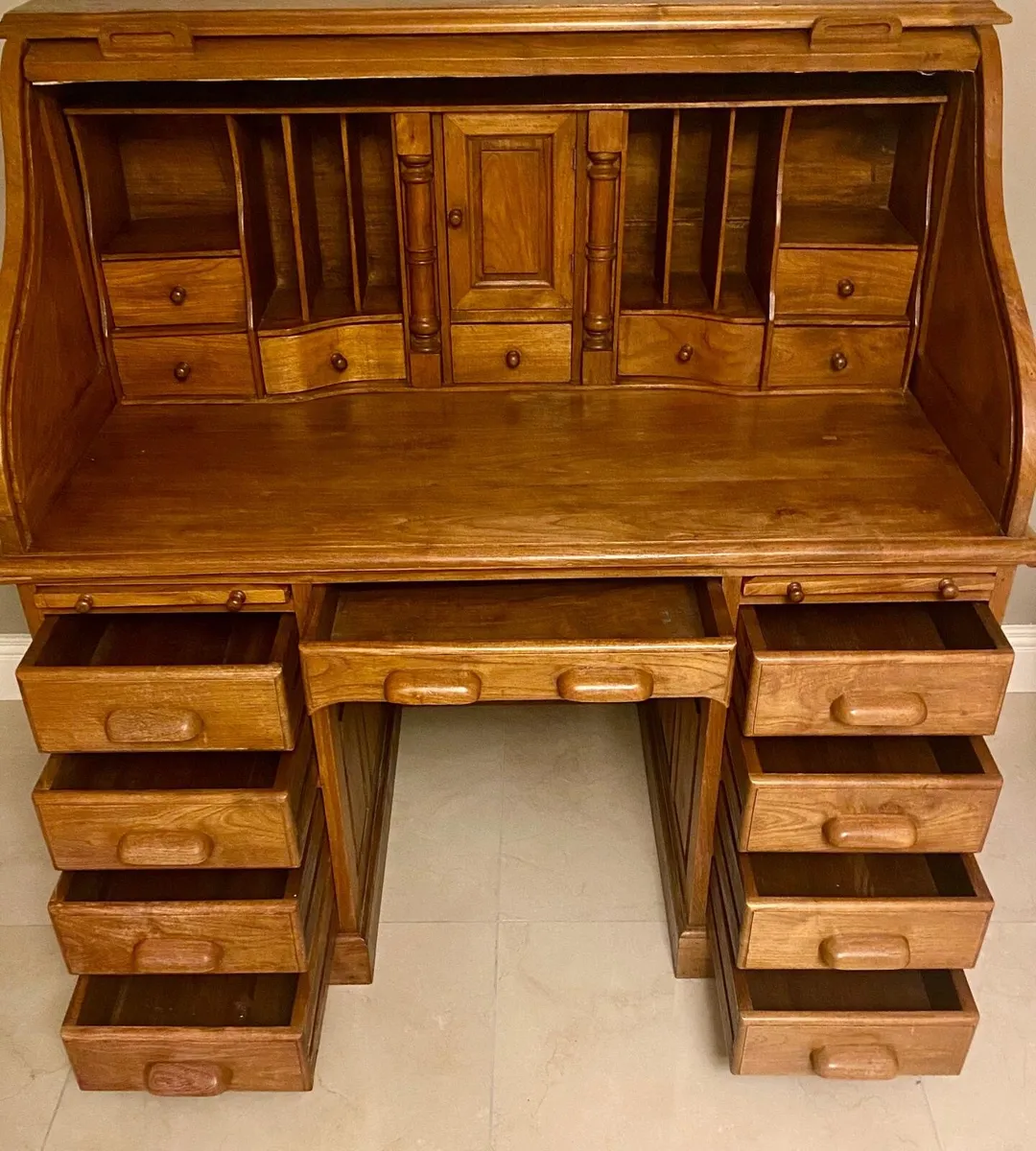 Roll top Bankers Desk with matching chair - Image 2