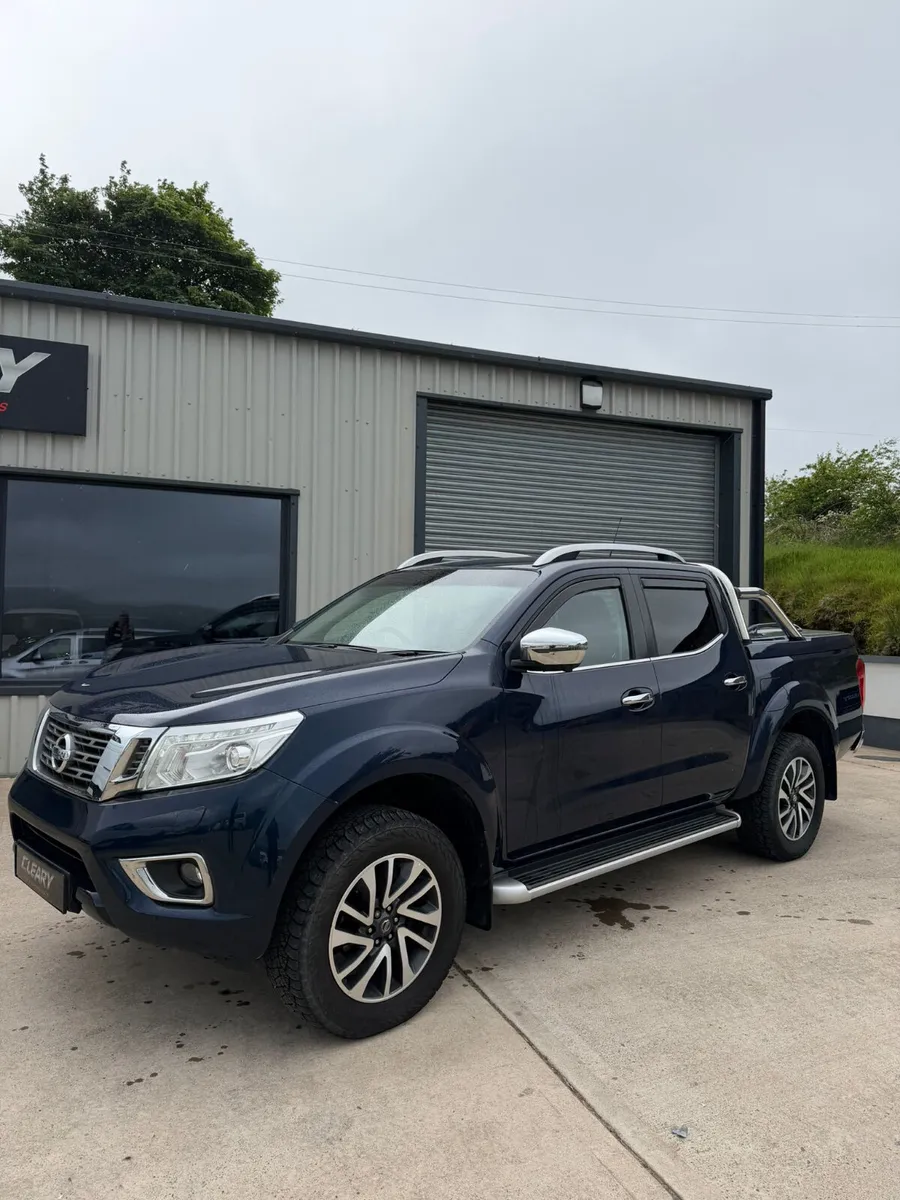 2018 Nissan Navara Tekna DCI Auto 190bhp - Image 2