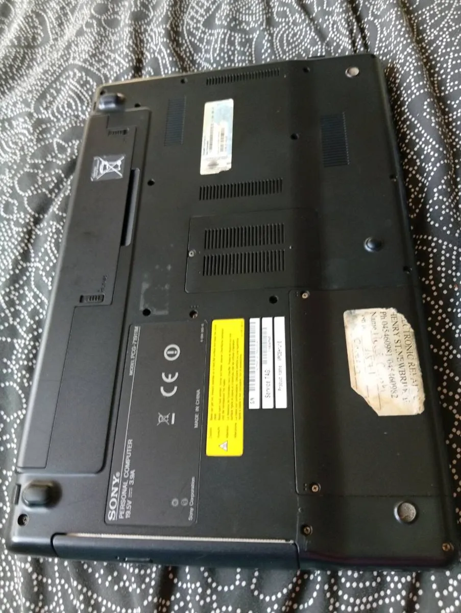 Sony vario laptop - Image 4