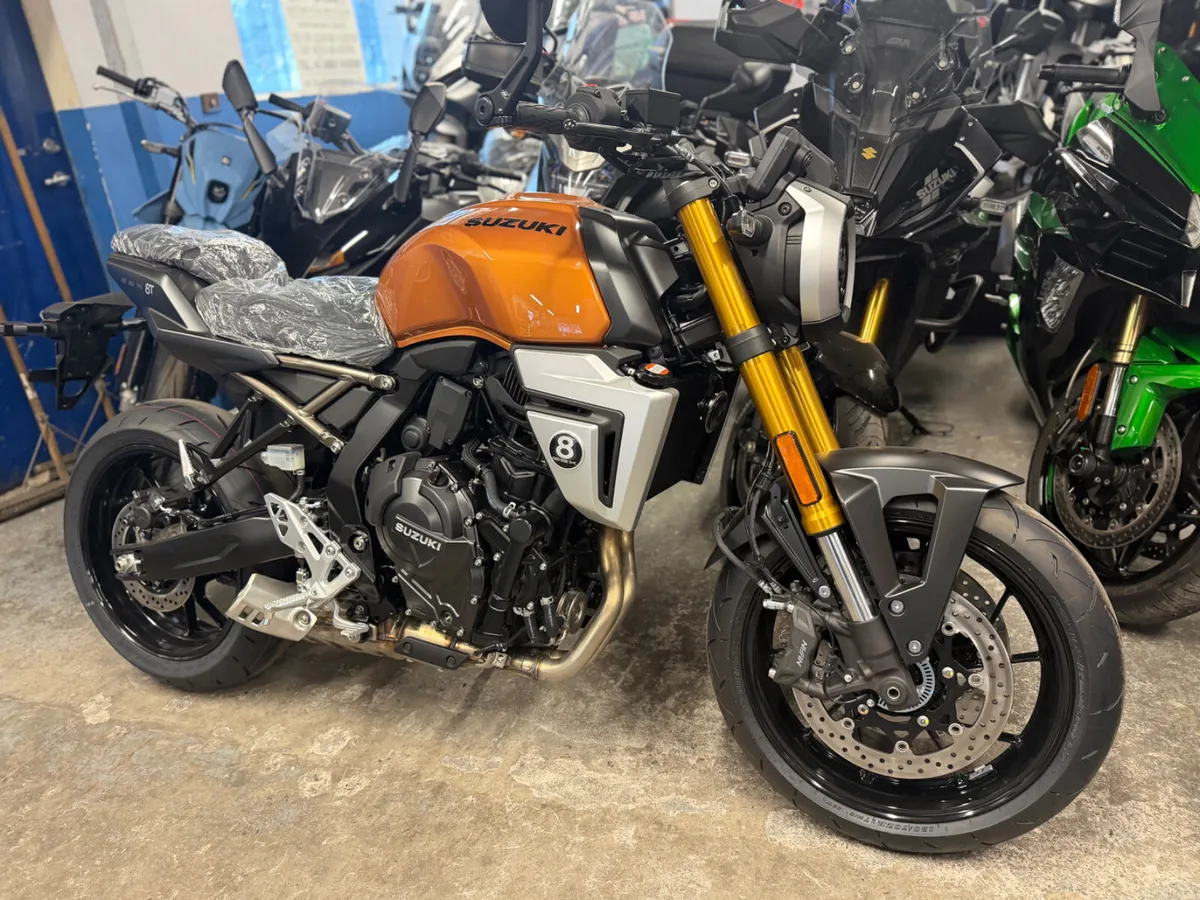 2026 SUZUKI GSX-8T - Image 2