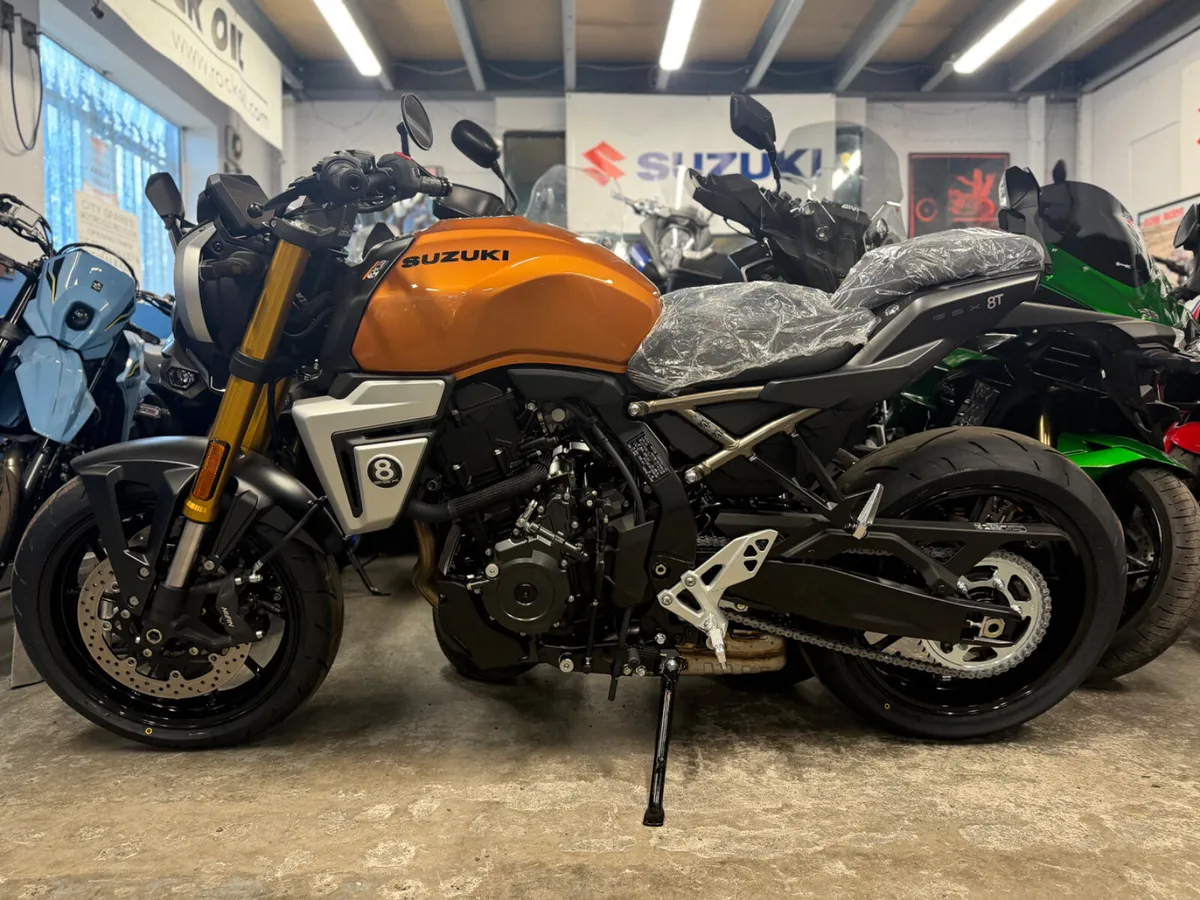 2026 SUZUKI GSX-8T - Image 4