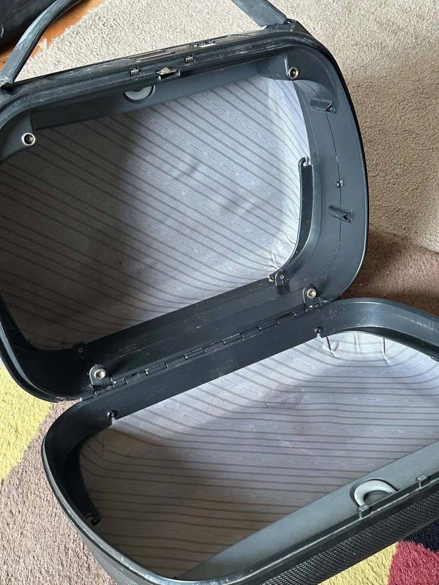 Samsonite hand travel case - Image 2