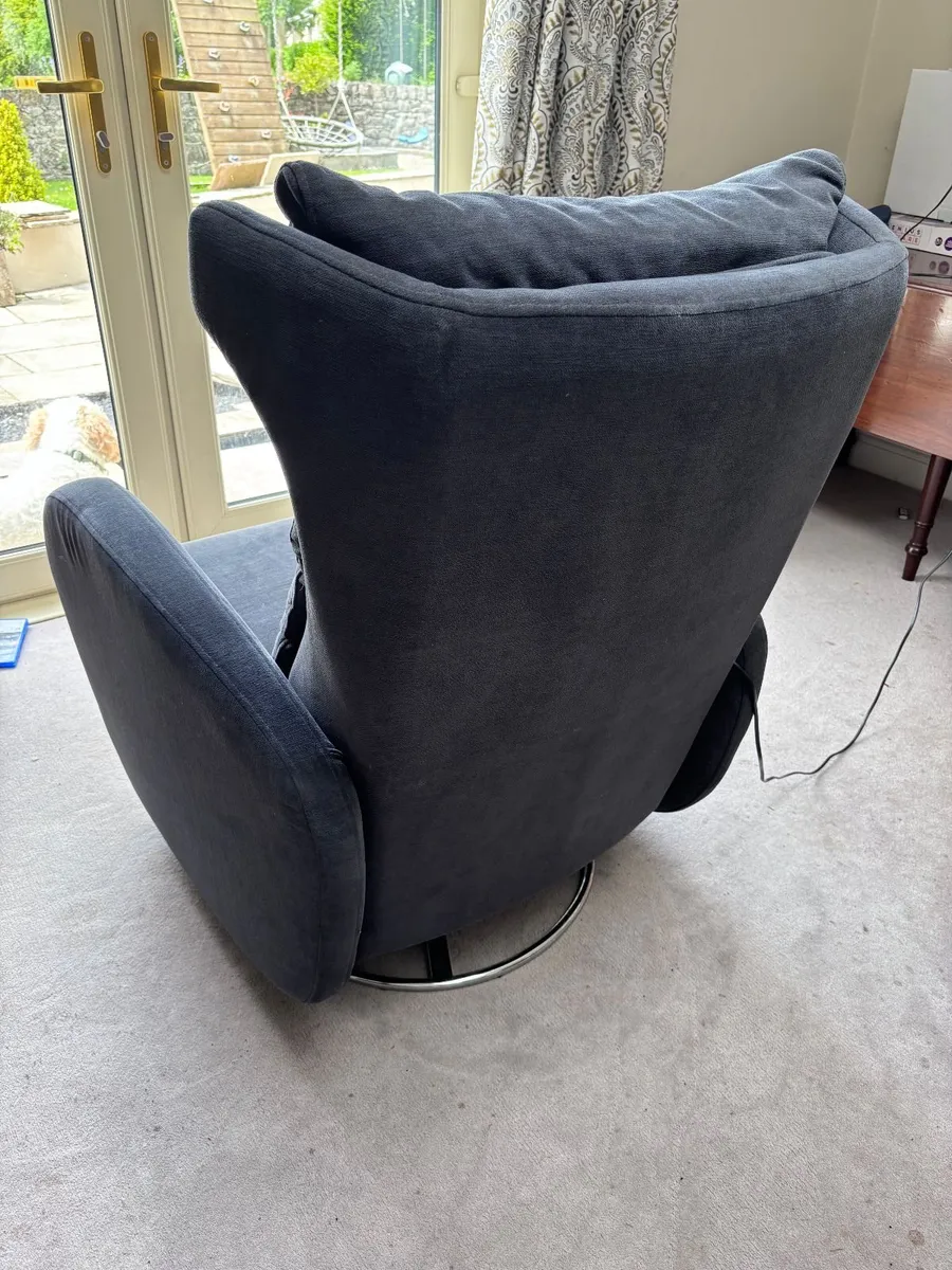 Fama Lenny Designer Recliner Chair - Image 2