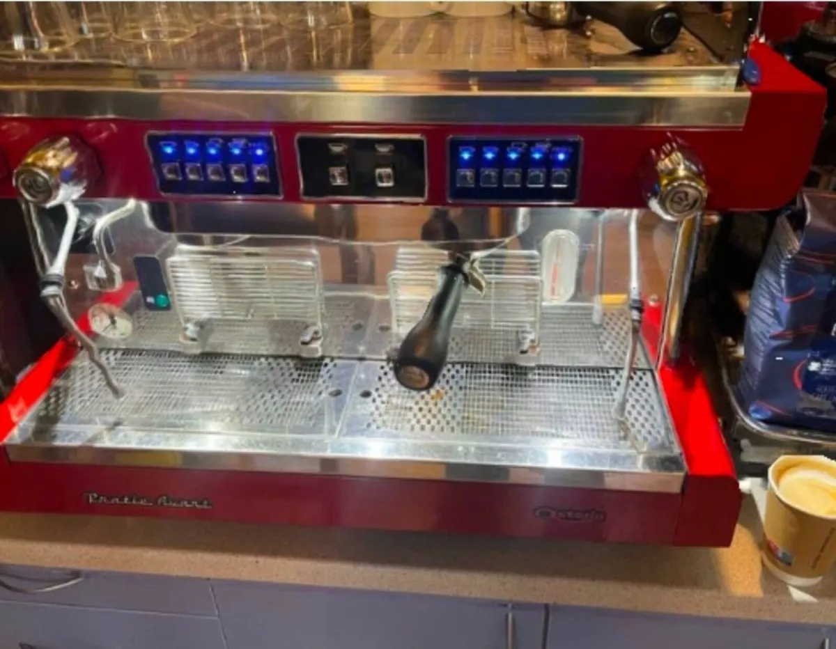 Commercial Espresso machine - Image 2
