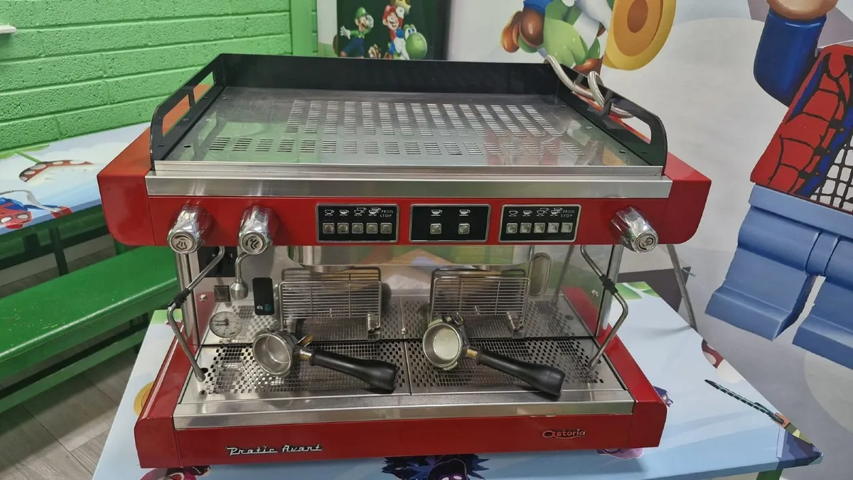 Commercial Espresso machine - Image 3