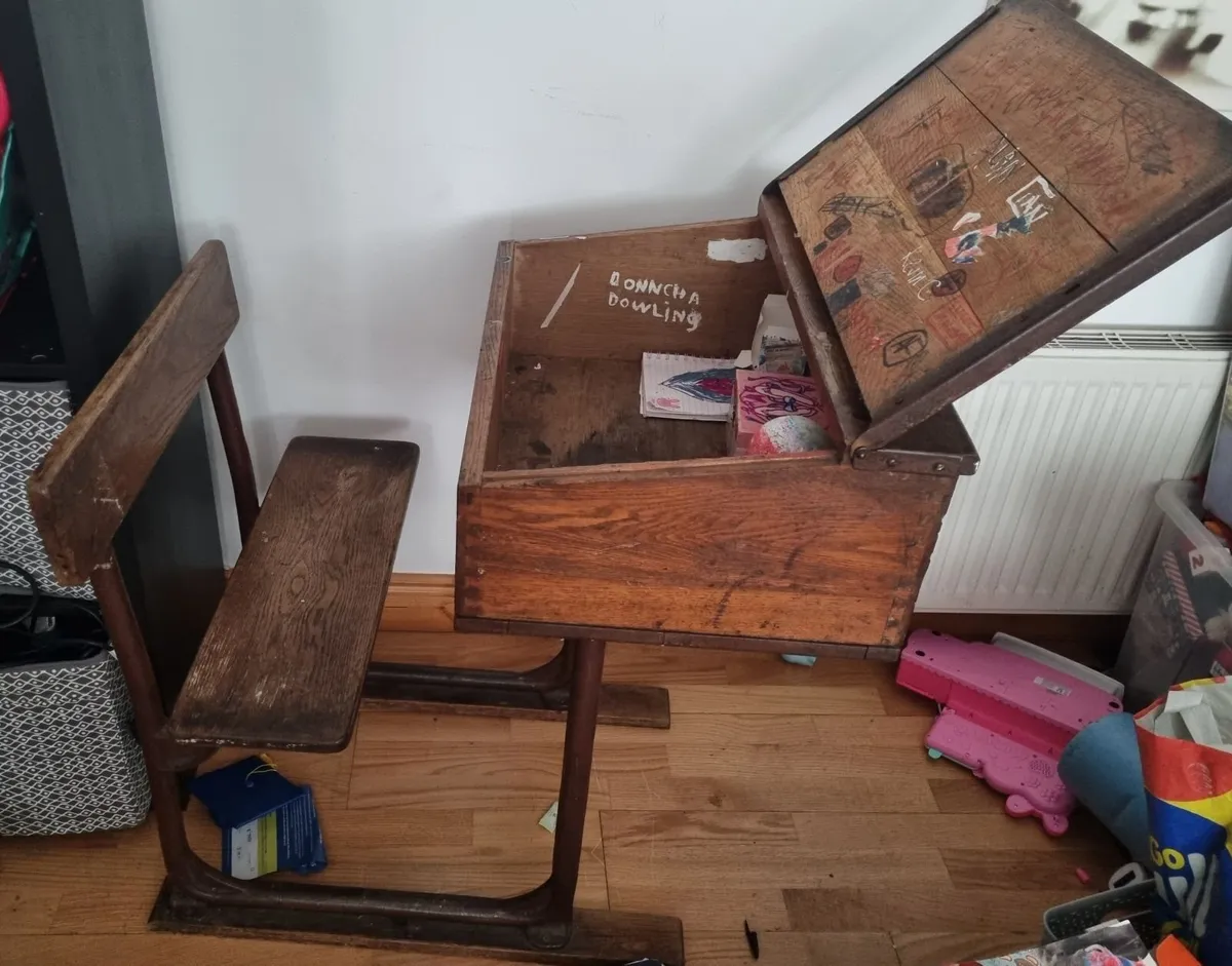 Vintage school desk - Image 2