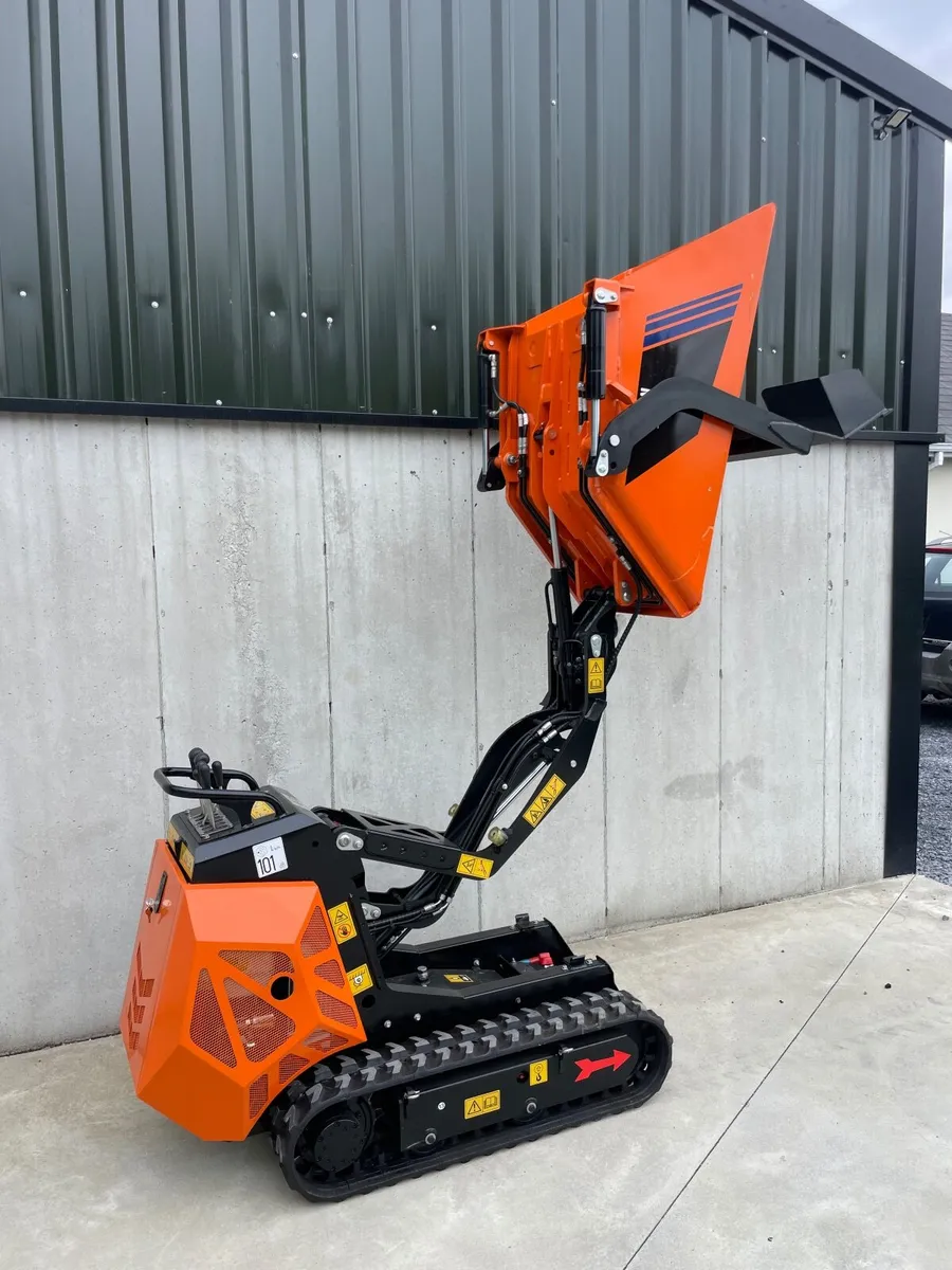 MAC 600kg Hydro tracked dumper. FINANCE - Image 4