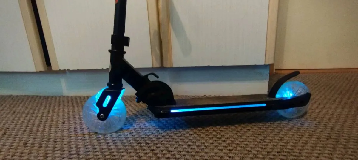 Scooter - Image 2