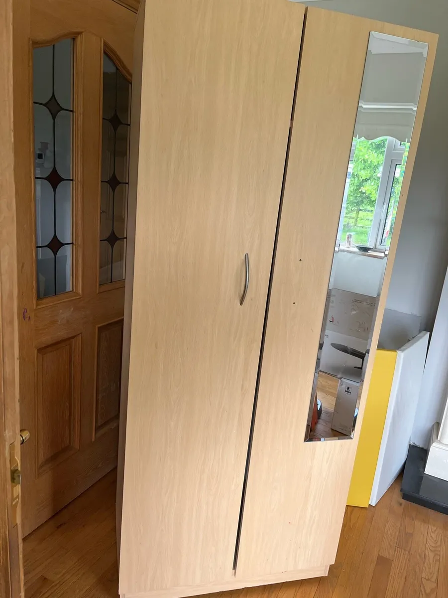Wardrobes - Image 4