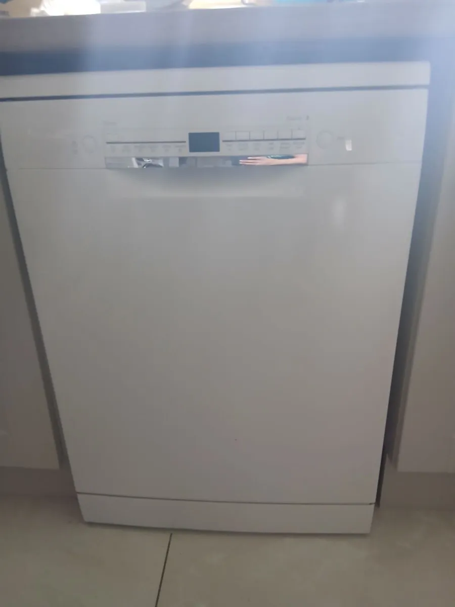Bosch dishwasher - Image 3