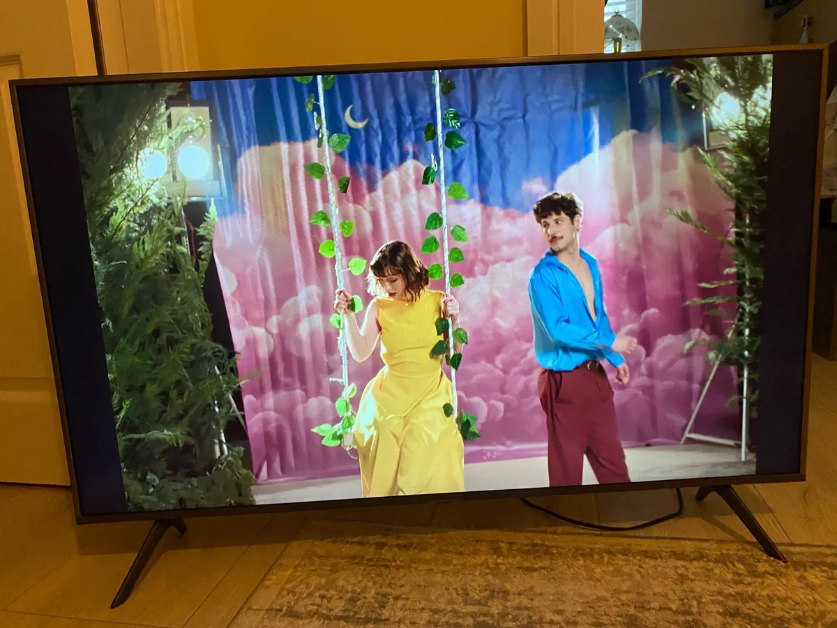 Samsung 4K 43 inch YouTube Netflix Disney - Image 3