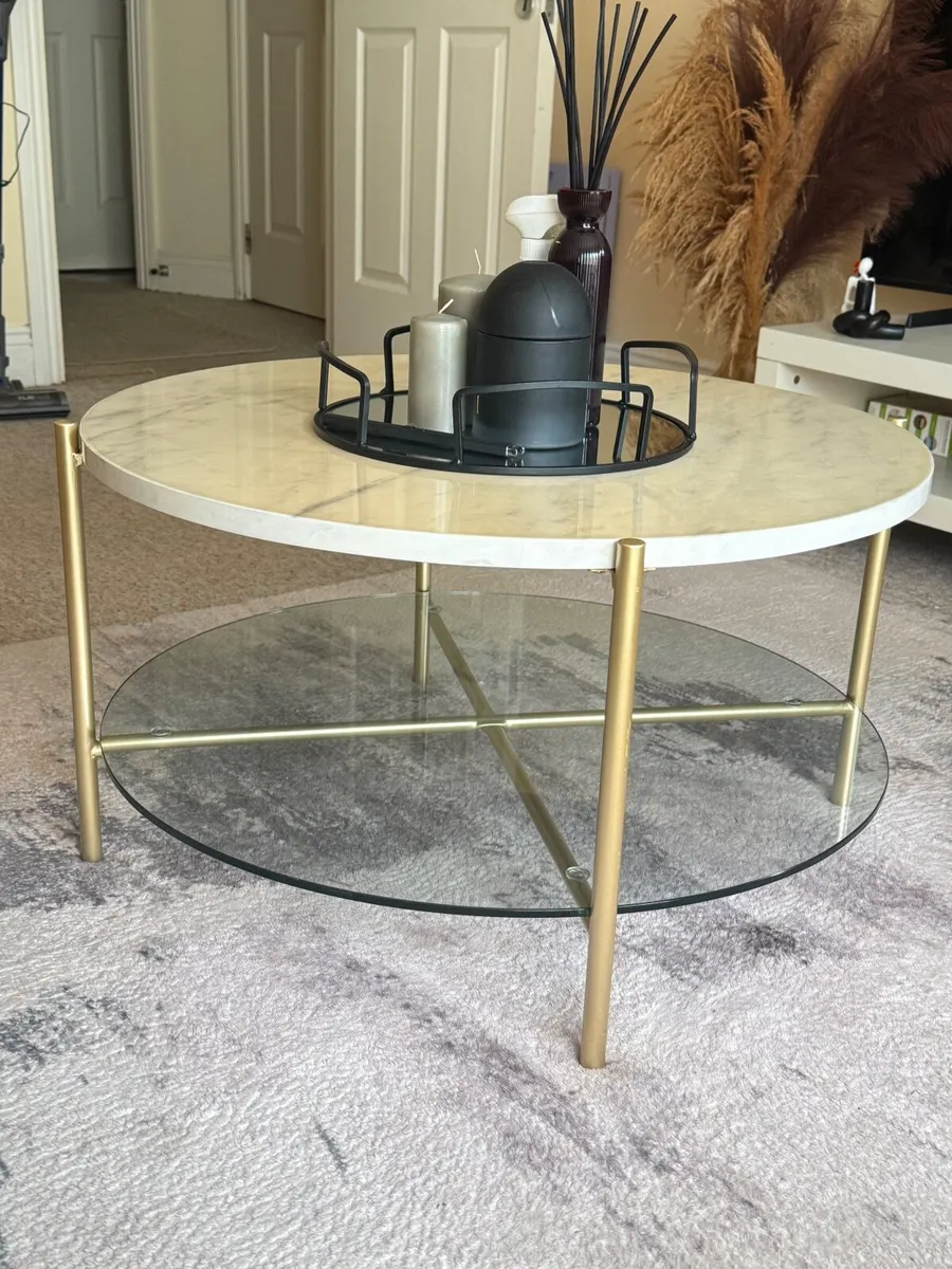 Coffee table - Image 1