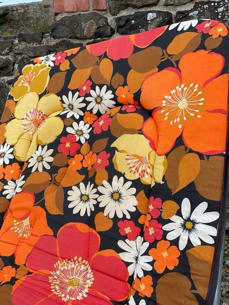 garden loungers bed / chairs 1970s original - Image 3
