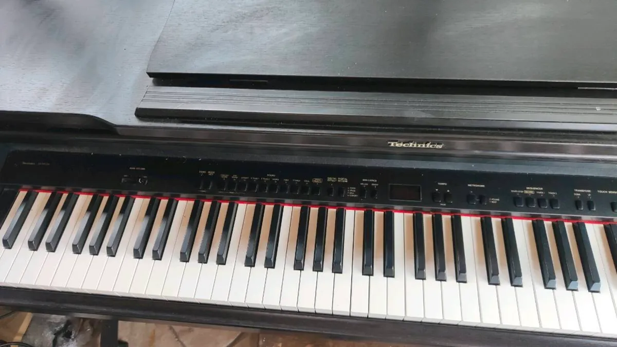 Technics Keyboard - Image 1