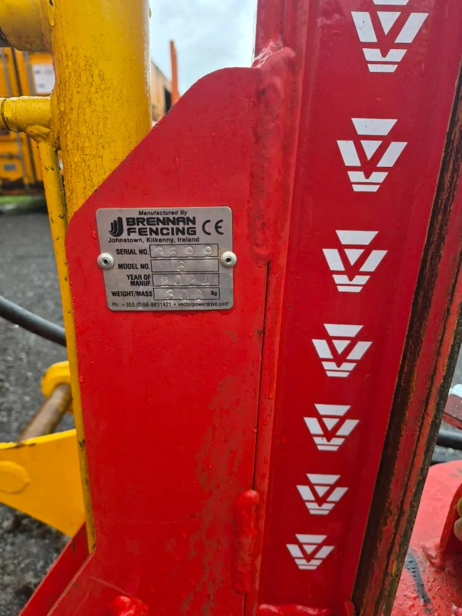 Digger Post Driver - Image 3