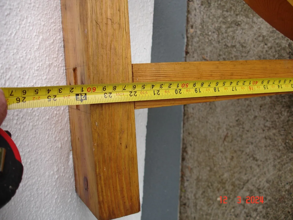 Curved Brace Gallows Bracket - Image 3