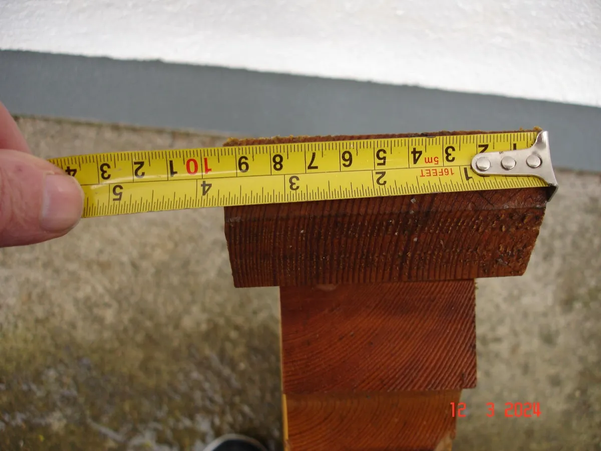 Curved Brace Gallows Bracket - Image 4
