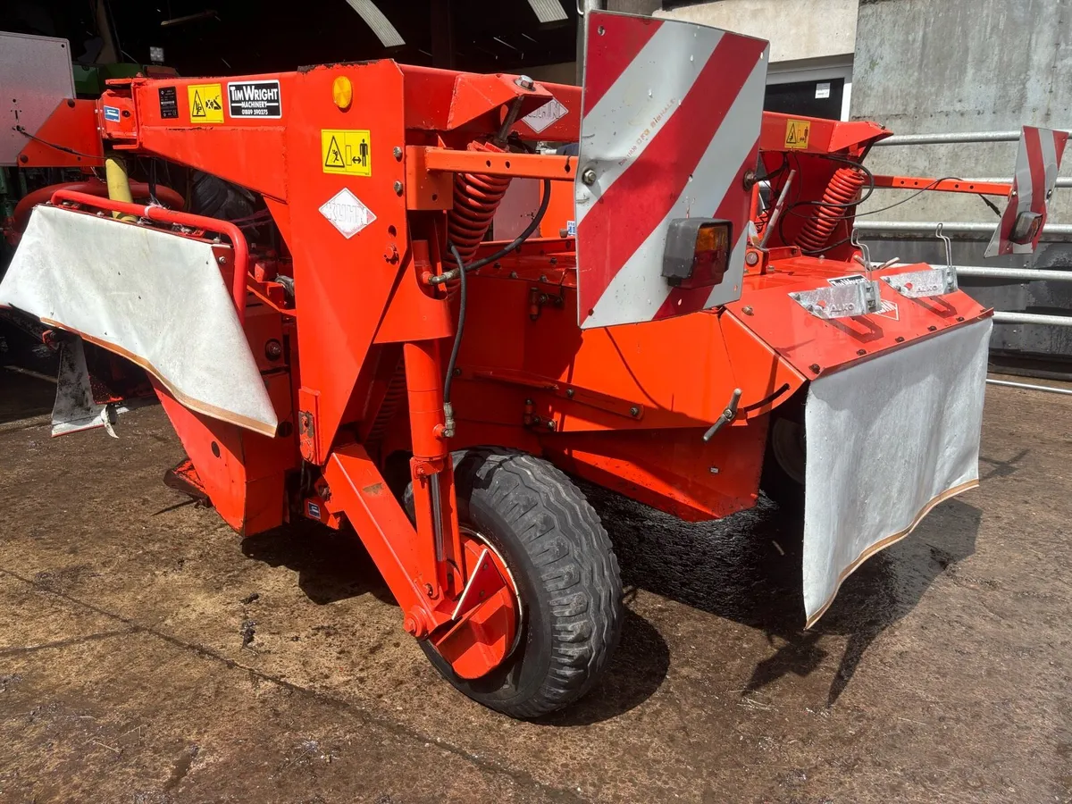 Kuhn FC250G Mower - Image 4