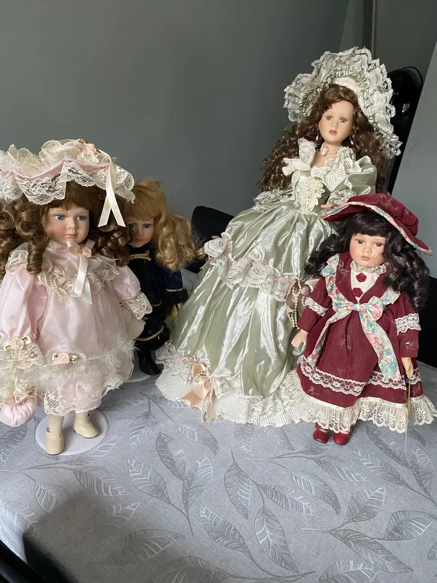 Porcelain dolls - Image 2