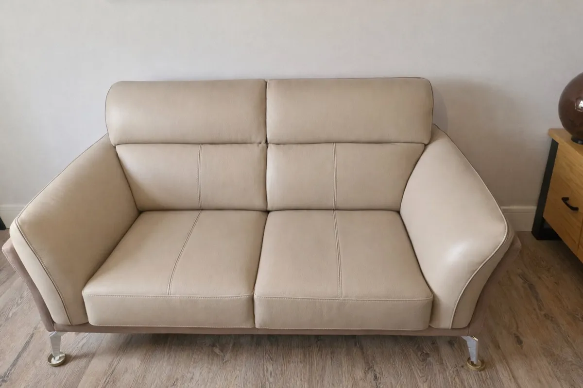 DFS Valdez Italian Leather 2x Two-Seater Sofas - Image 4