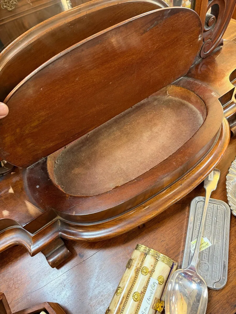 Antiques - Image 3