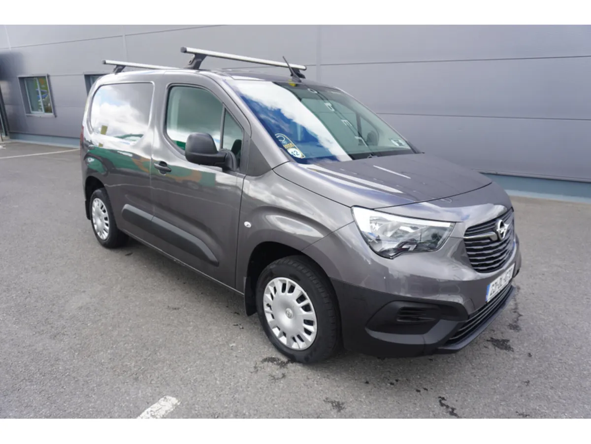 Opel Combo L1H1-1.5 100PS DIESEL 6SPEED MANUAL MY2 - Image 1