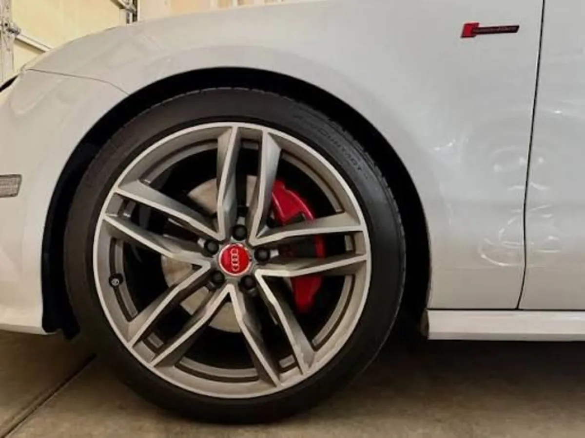 4 x Audi centre caps 69mm- FREE POST - Image 3