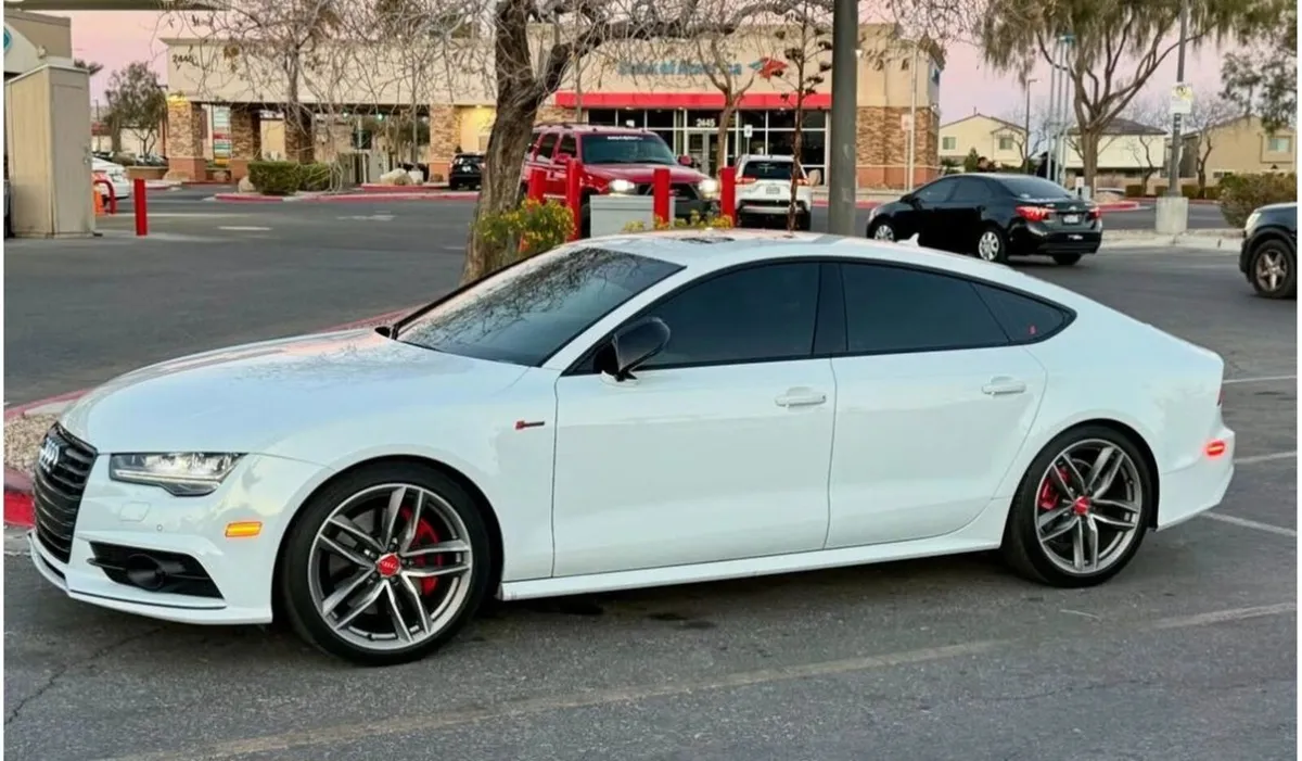 4 x Audi centre caps 69mm- FREE POST - Image 4