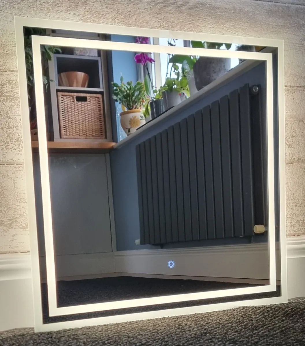 LED Bathroom Mirror 60x60cm Neutral Bright Light - Image 2