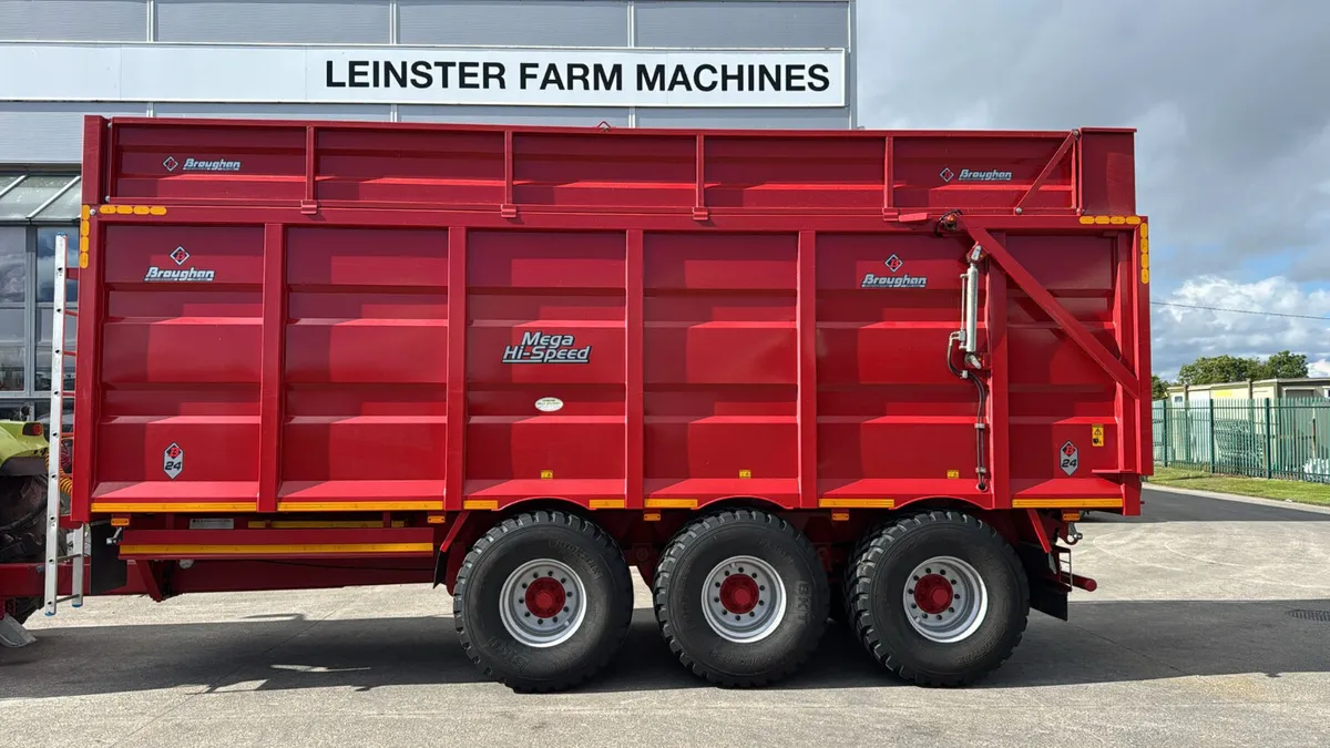 24ft Broughan trailer - Image 1