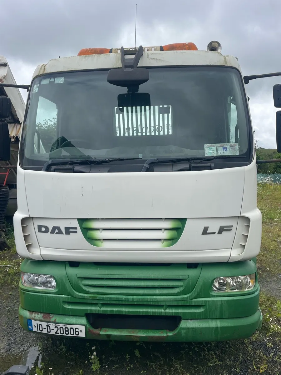 Skip Lorry - Image 2