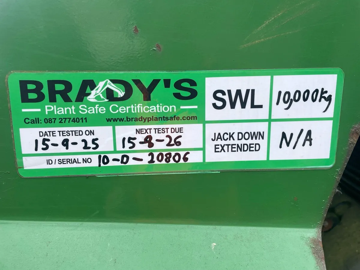 Skip Lorry - Image 4