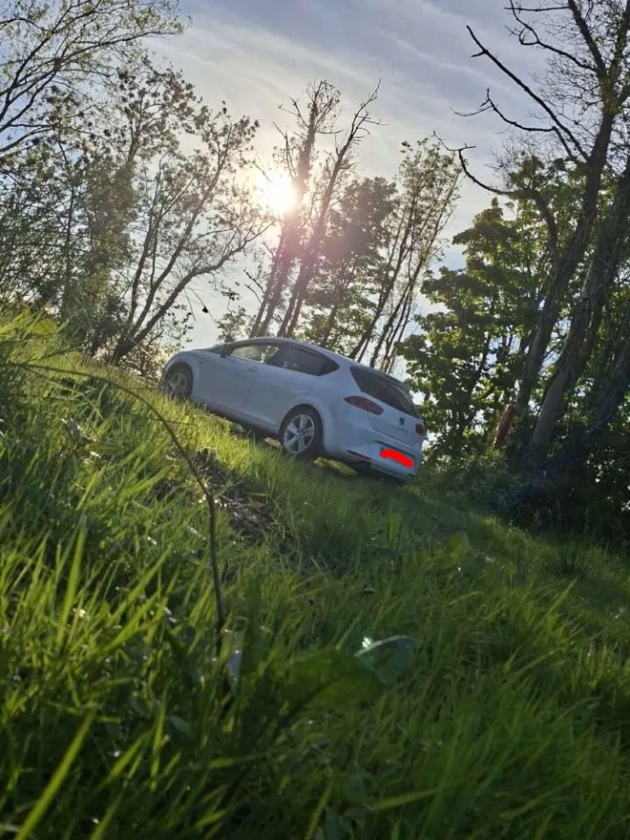 Seat leon - Image 2