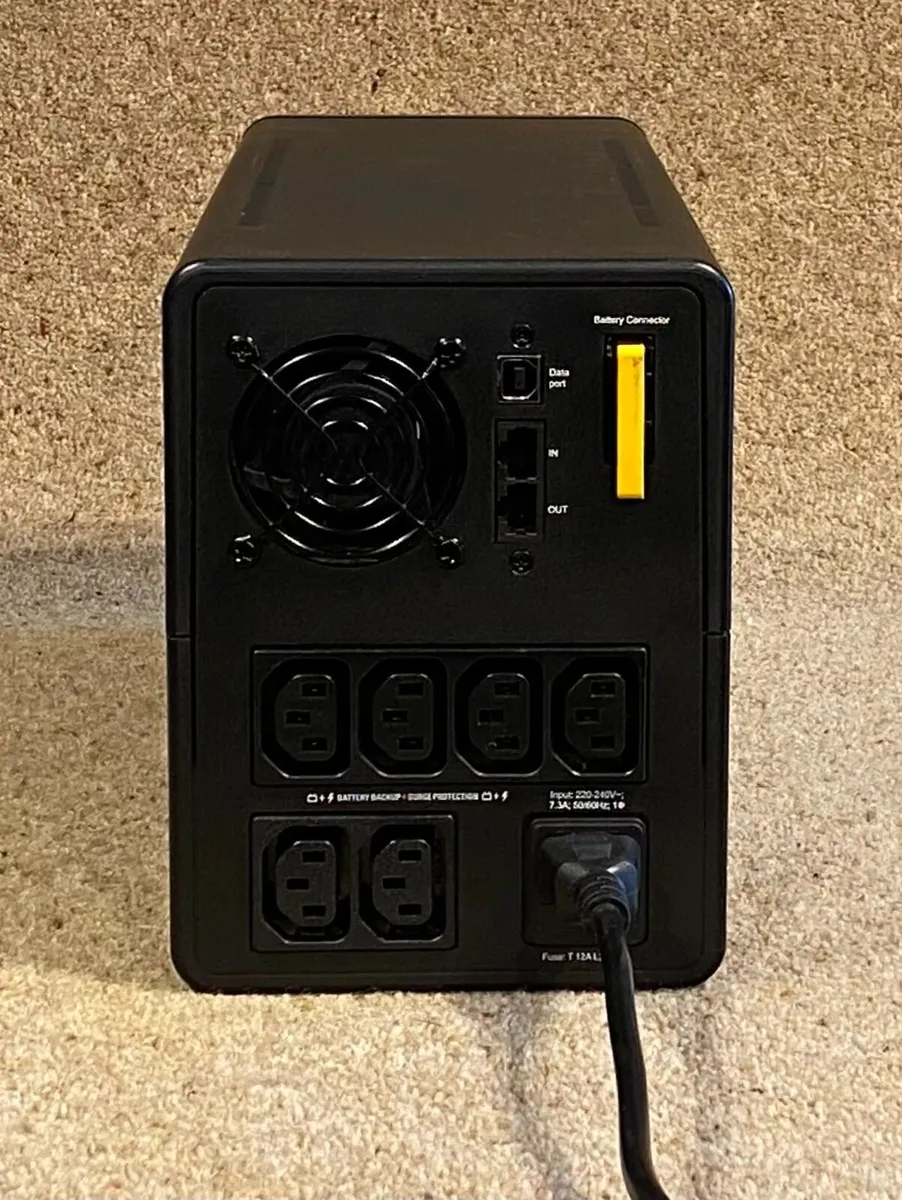 APC BX2200MI Back-Ups 2200VA 1200W UPS - Image 4