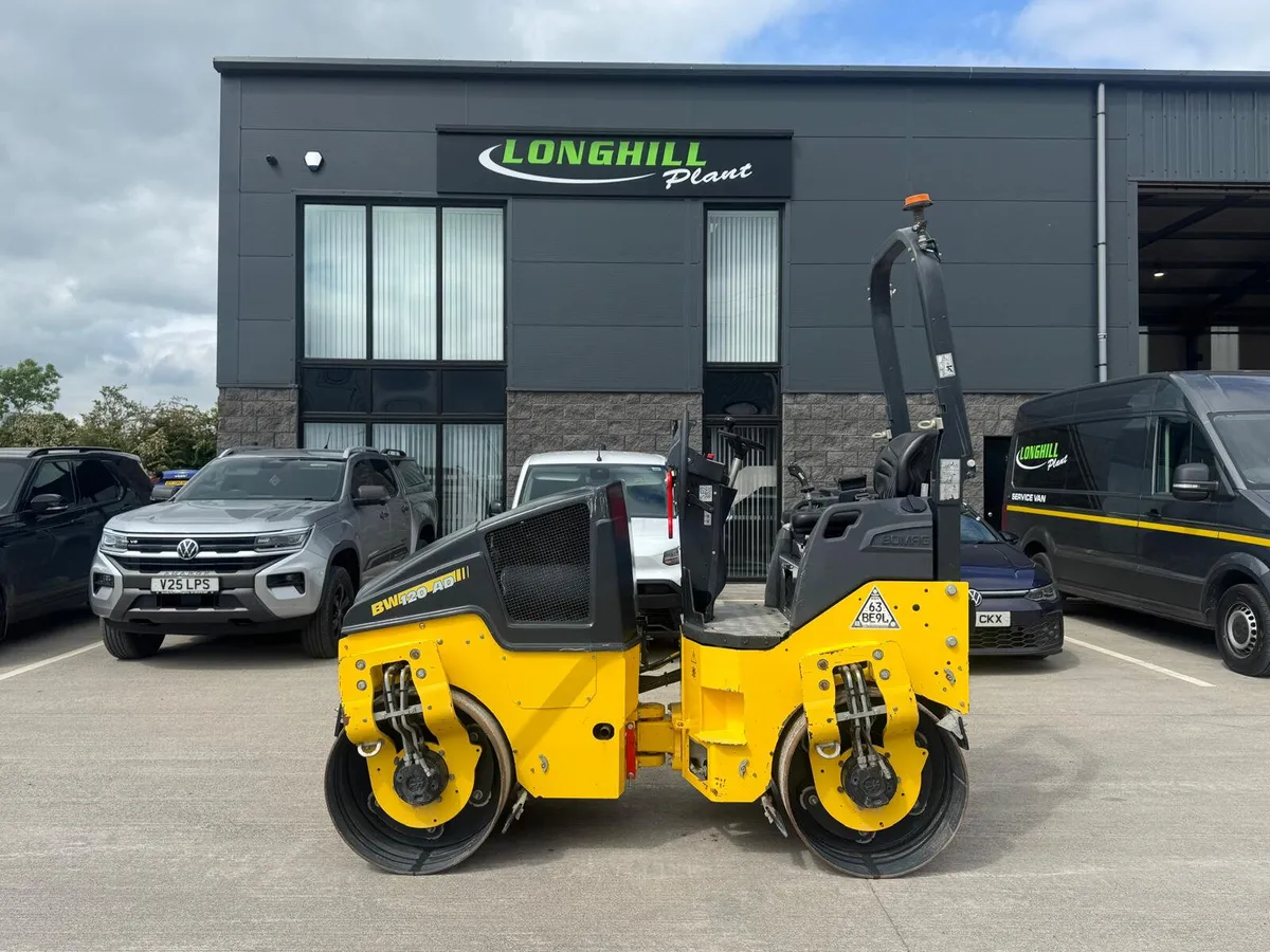 2023 BOMAG BW120 AD-5 ROLLER - Image 2