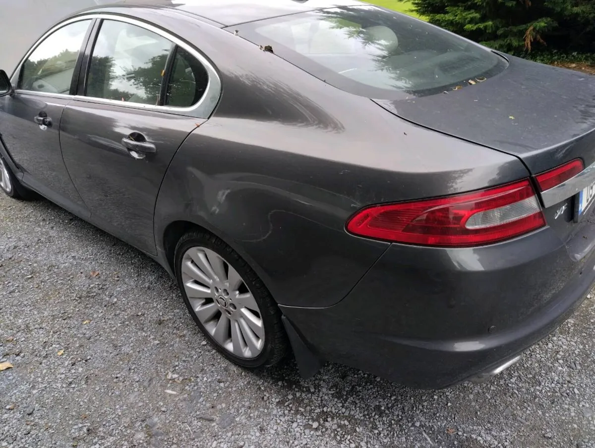 Jaguar xf 2.2d/2.7d breaking for parts - Image 2