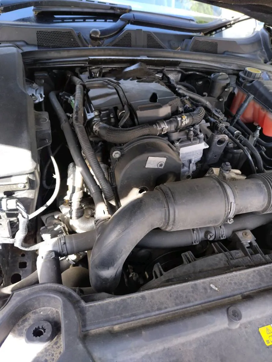 Jaguar xf 2.2d/2.7d breaking for parts - Image 4