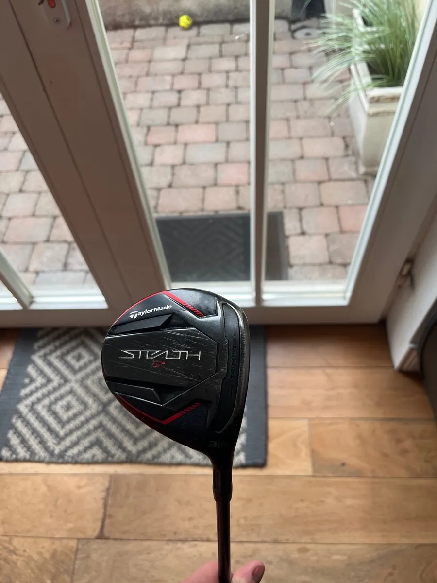 Taylormade Stealth 2     3 Wood - Image 1