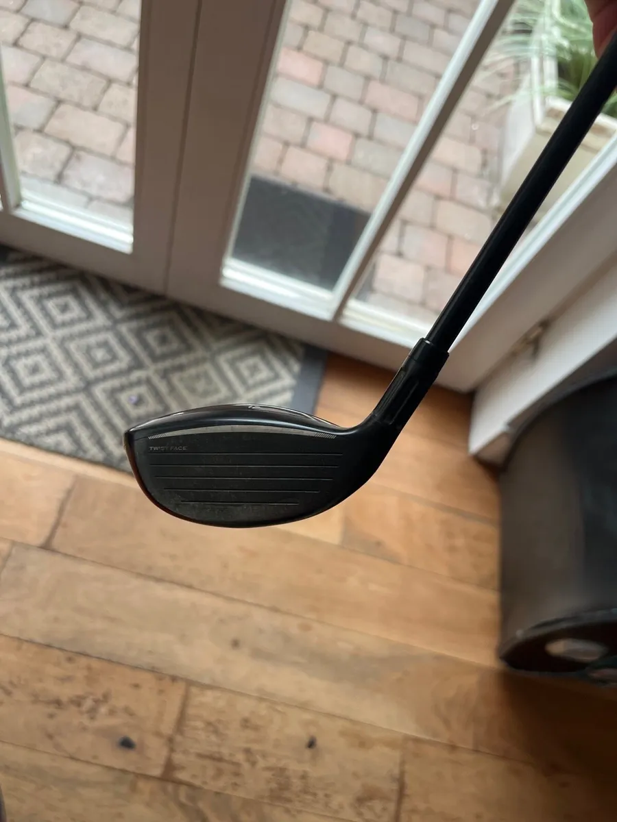 Taylormade Stealth 2     3 Wood - Image 4